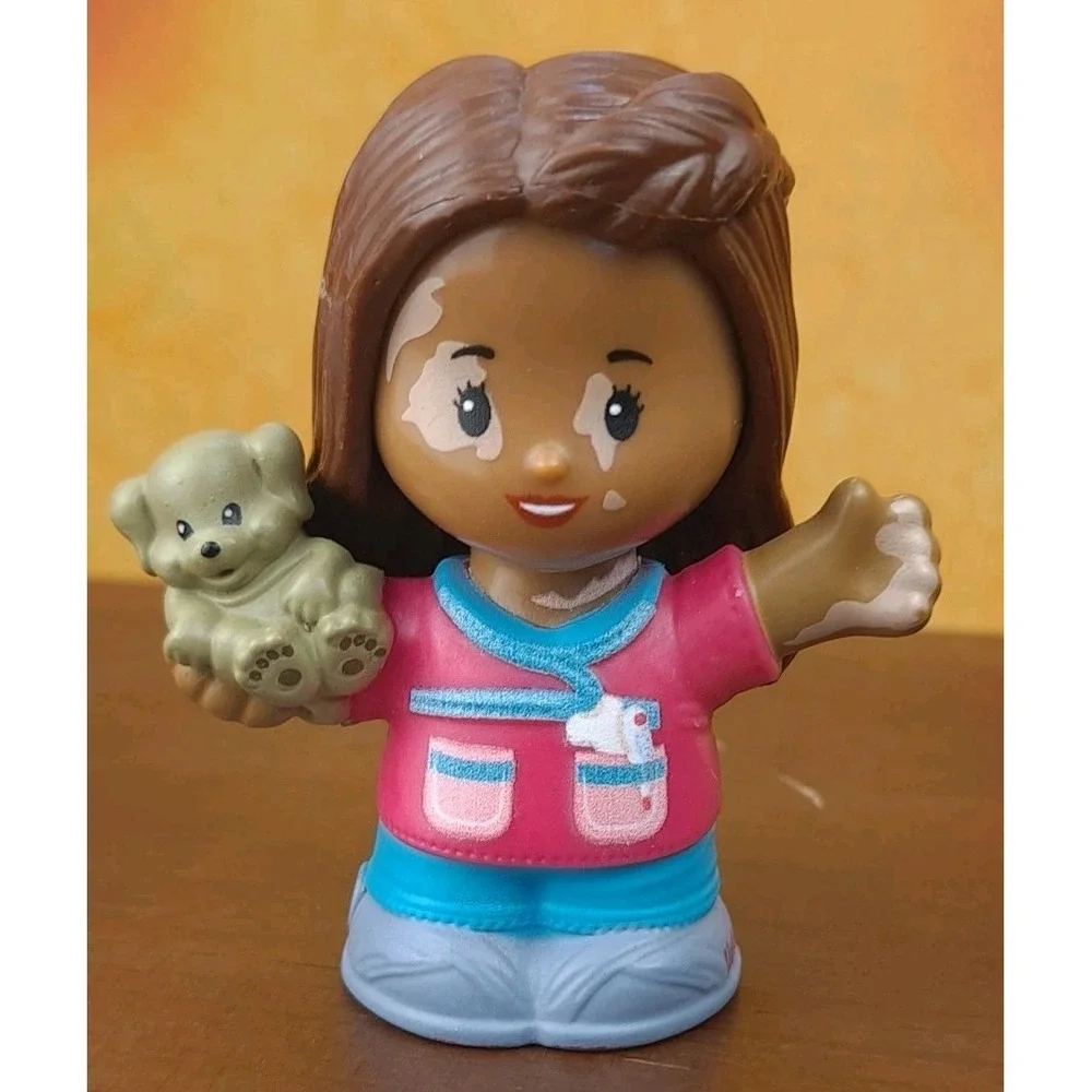 Fisher Price Little People Barbie African American Vitiligo Vet Doctor Girl 2022